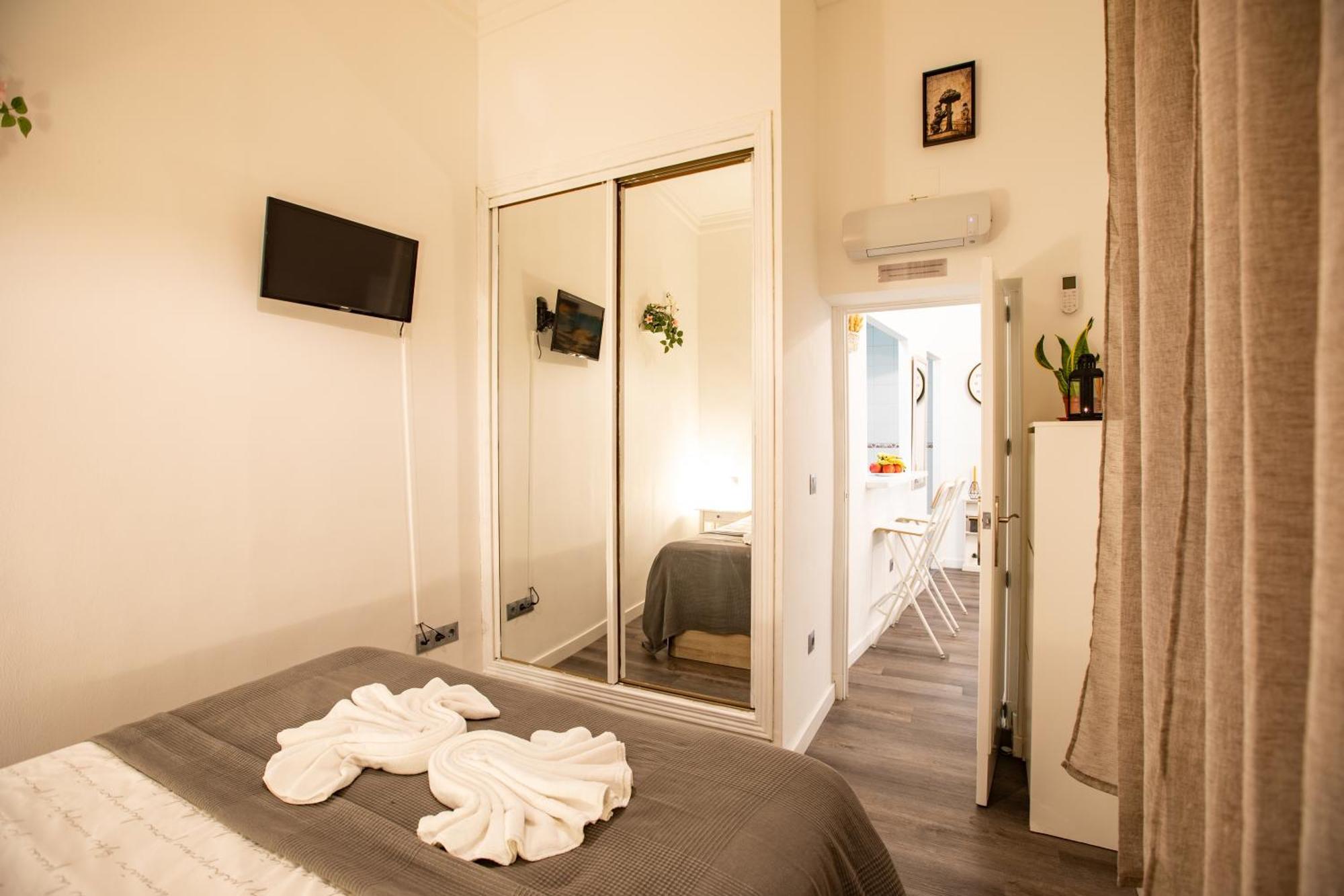 La Guarda Del Angel Apartment Madrid Exterior photo